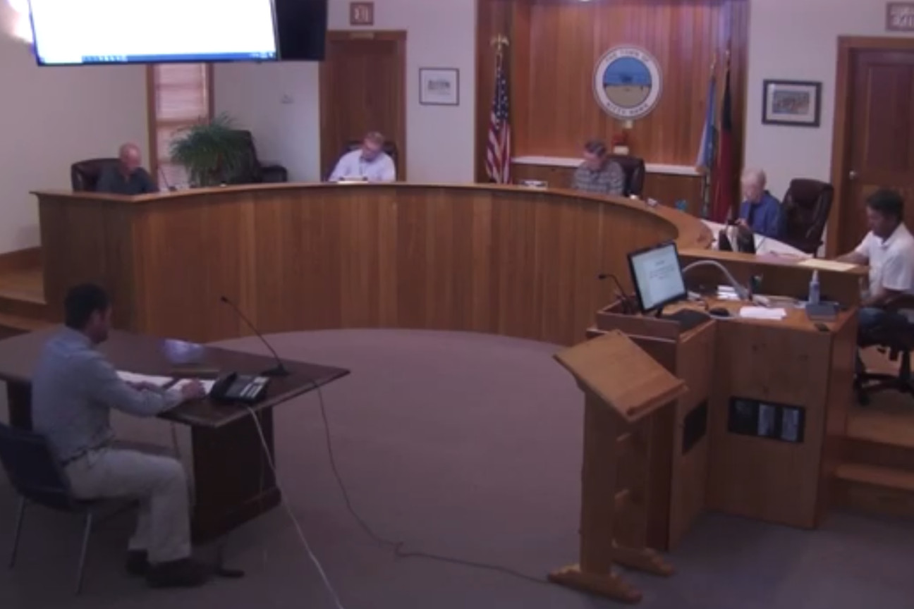 Kitty Hawk Town Council Approves New Walking Trail Plan: A 2-Mile Loop Around Town Hall