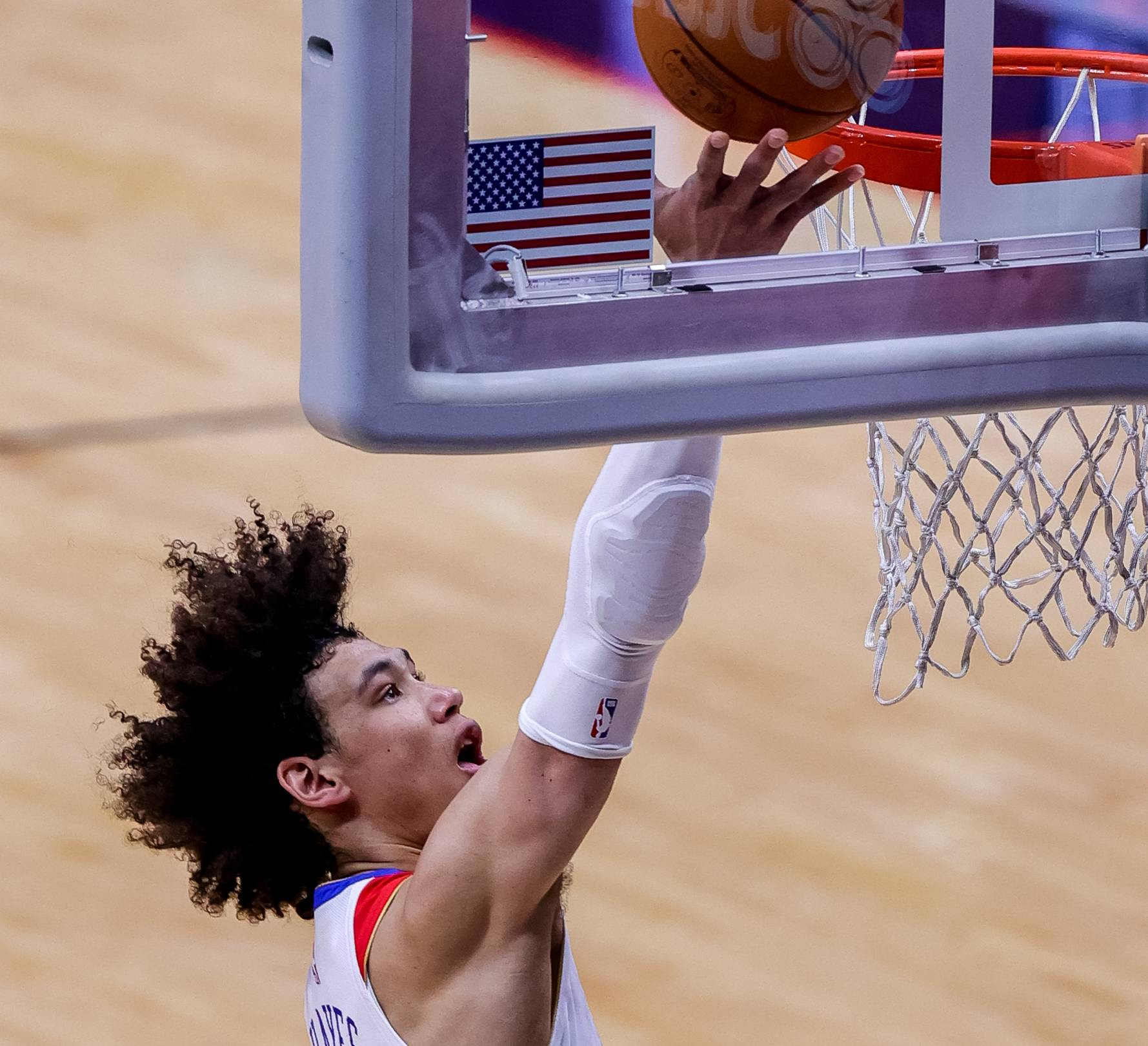 Lakers' Jaxson Hayes Out 1-2 Weeks with Ankle Sprain: Center Depth Takes Another Hit