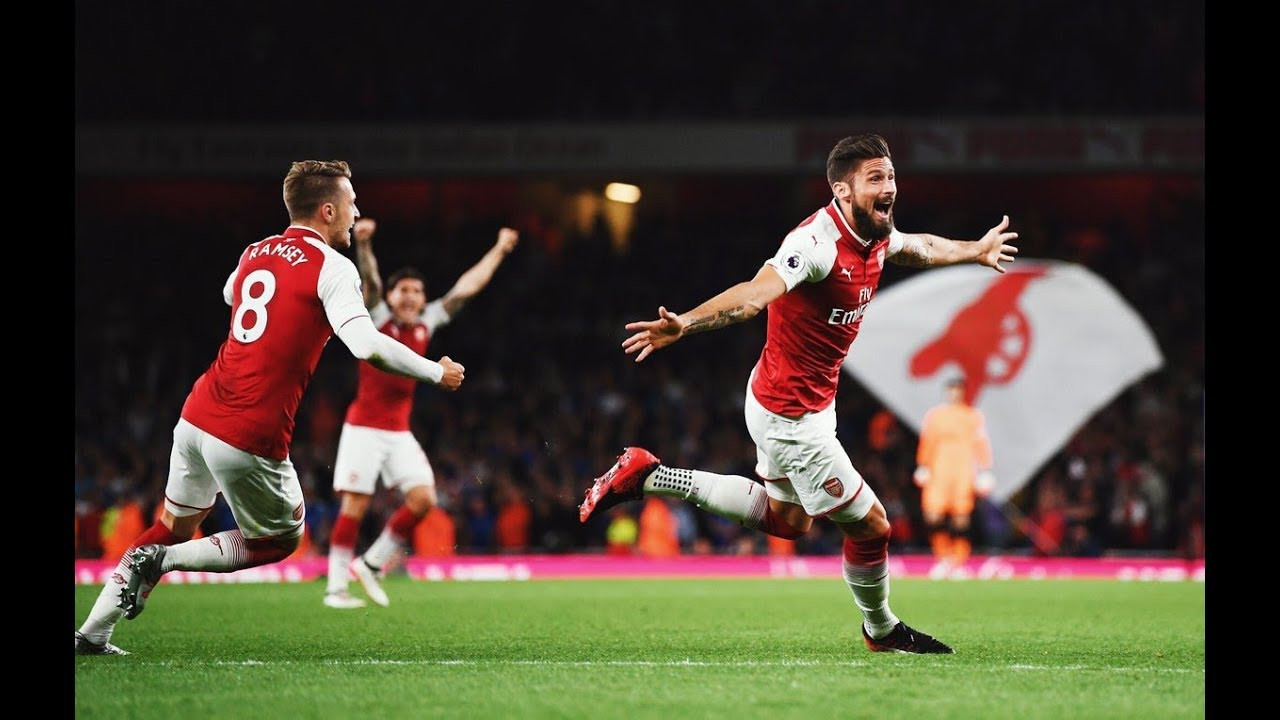 Last-Minute Goal Sends Arsenal to Champions League Quarters, Juventus Out!