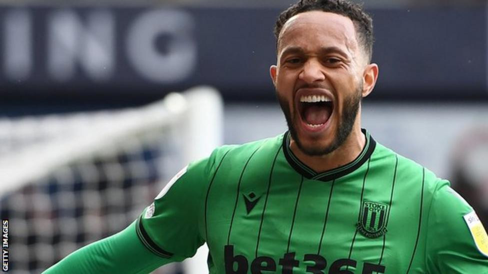 Late Lewis Baker Strike Secures Opening Day Win for Stoke City