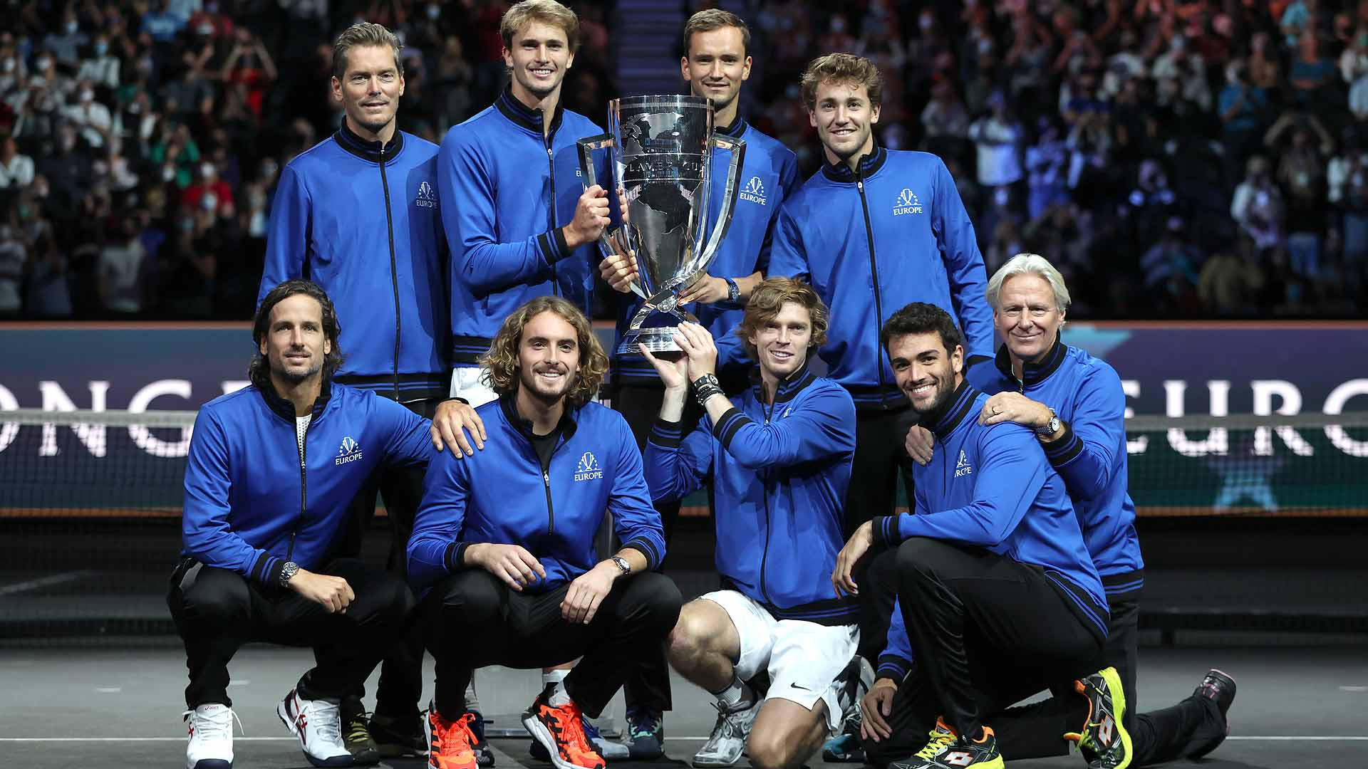 Laver Cup 2024: Team World Takes Early Lead, but Tsitsipas Delivers Swift Response