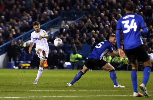 Leeds United End Sheffield United's Unbeaten Run in Thrilling Yorkshire Derby