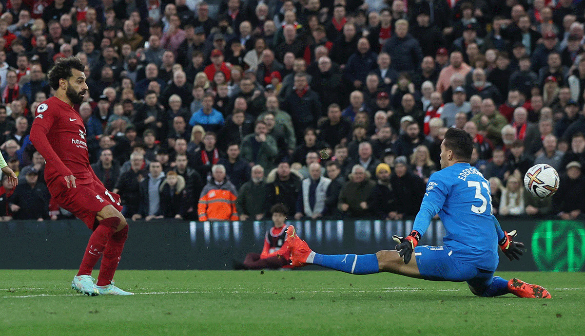 Liverpool's Unbeaten Streak Continues: Salah Penalty Secures Victory Against Girona in Champions League Thriller!