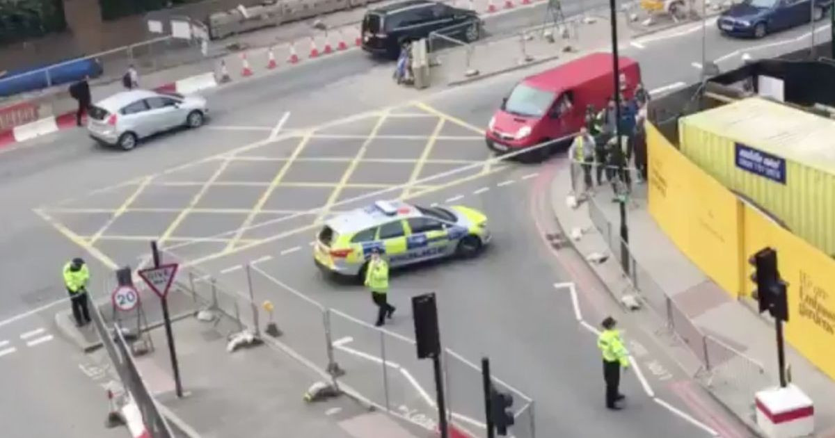 Loud Bang Rocks London! Controlled Explosion Near US Embassy Sparks City-Wide Lockdown