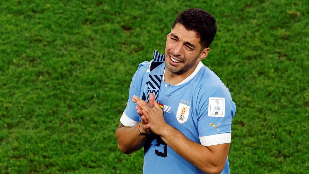 Luis Suarez's Farewell: Uruguay Hosts Paraguay in a Must-Win World Cup Qualifier