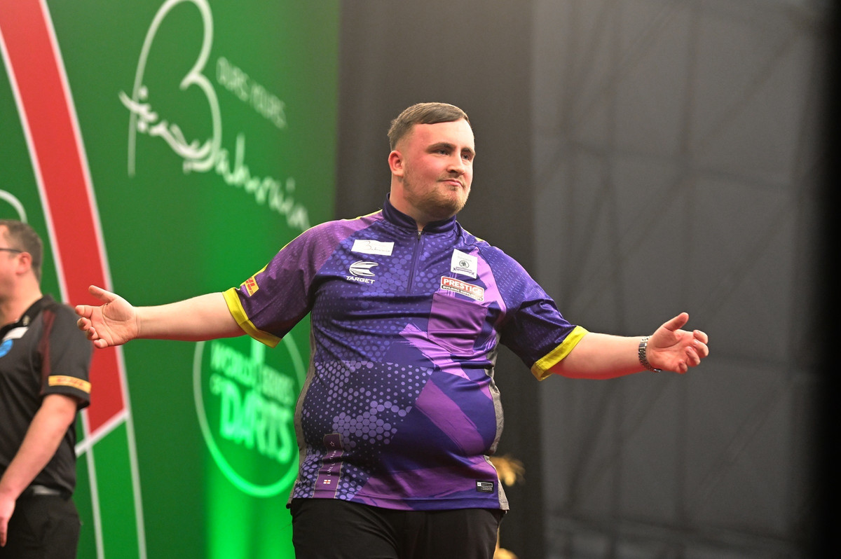 Luke Littler On Pace to Break Michael Smith's 180 Record: Can He Hit 800 This Year?