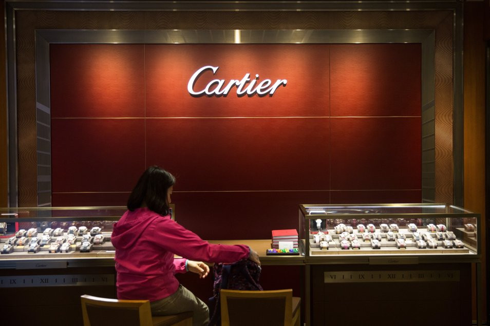 Luxury Watchmakers Must Cut Production to Avoid Market Crash: Richemont CEO Warns