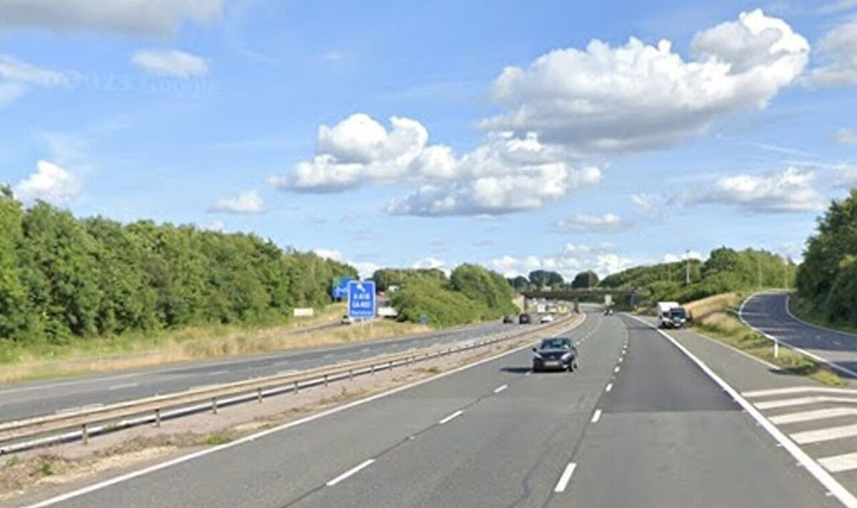 M40 Closed After Fatal Crash: Van Driver Killed in Collision with Lorry