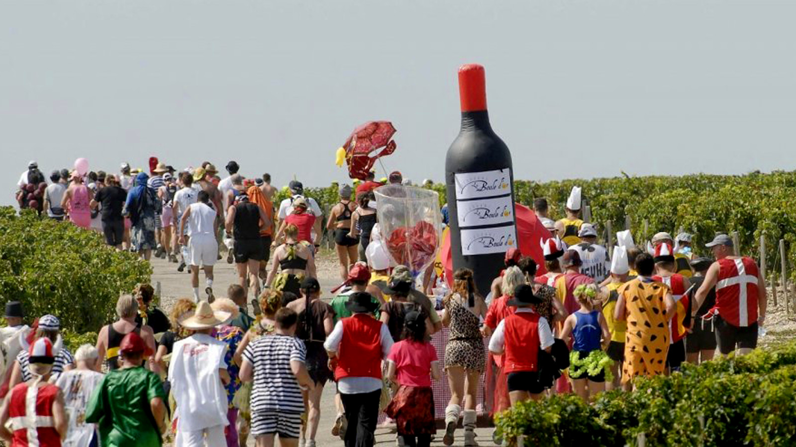 Marathon du Médoc: Running a Marathon While Drinking Wine, Eating Oysters and Steak