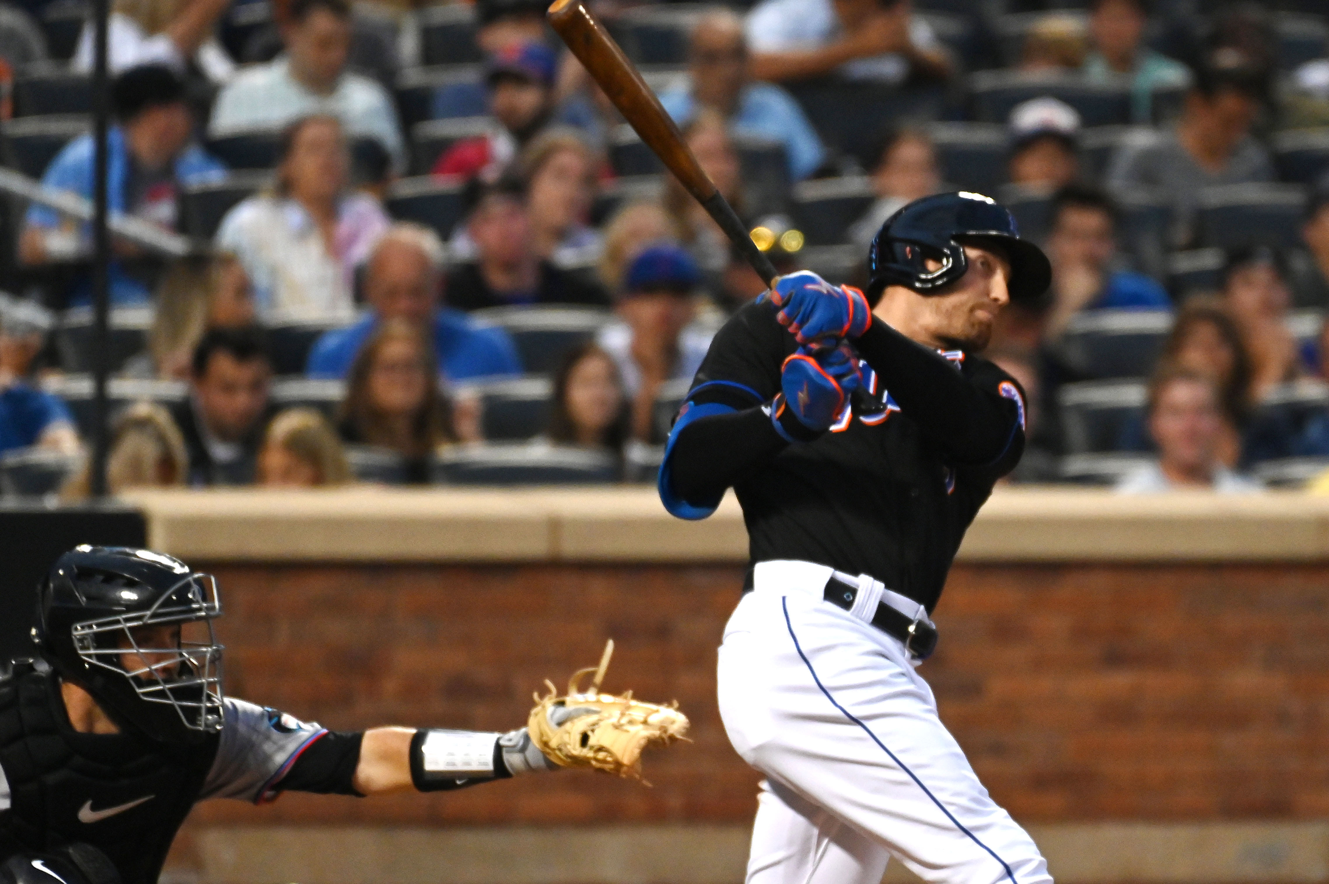 Mets Star Brandon Nimmo Battling Plantar Fasciitis in NLCS: Will It Impact His Play?