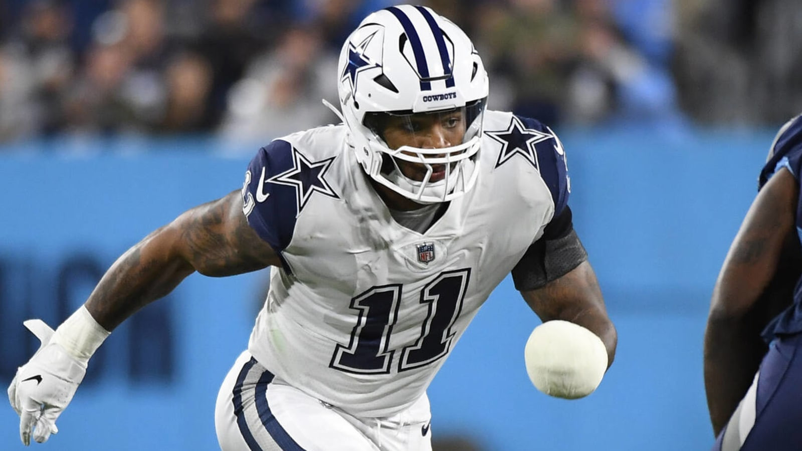 Micah Parsons Injury Casts Shadow Over Cowboys' Narrow Win Against Giants