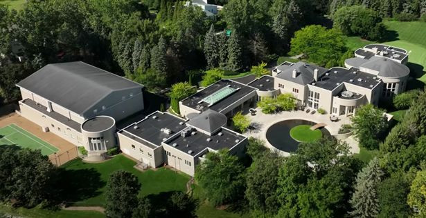 Michael Jordan's Iconic Mansion Finally Finds a Buyer After 12 Years on the Market