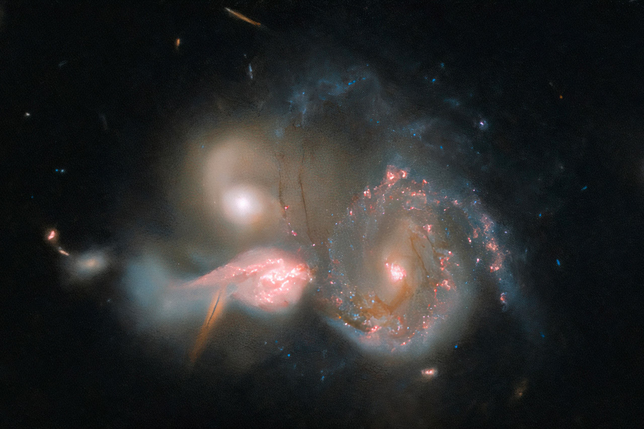 NASA's Hubble Telescope Spots Closest Pair of Supermassive Black Holes Ever Seen