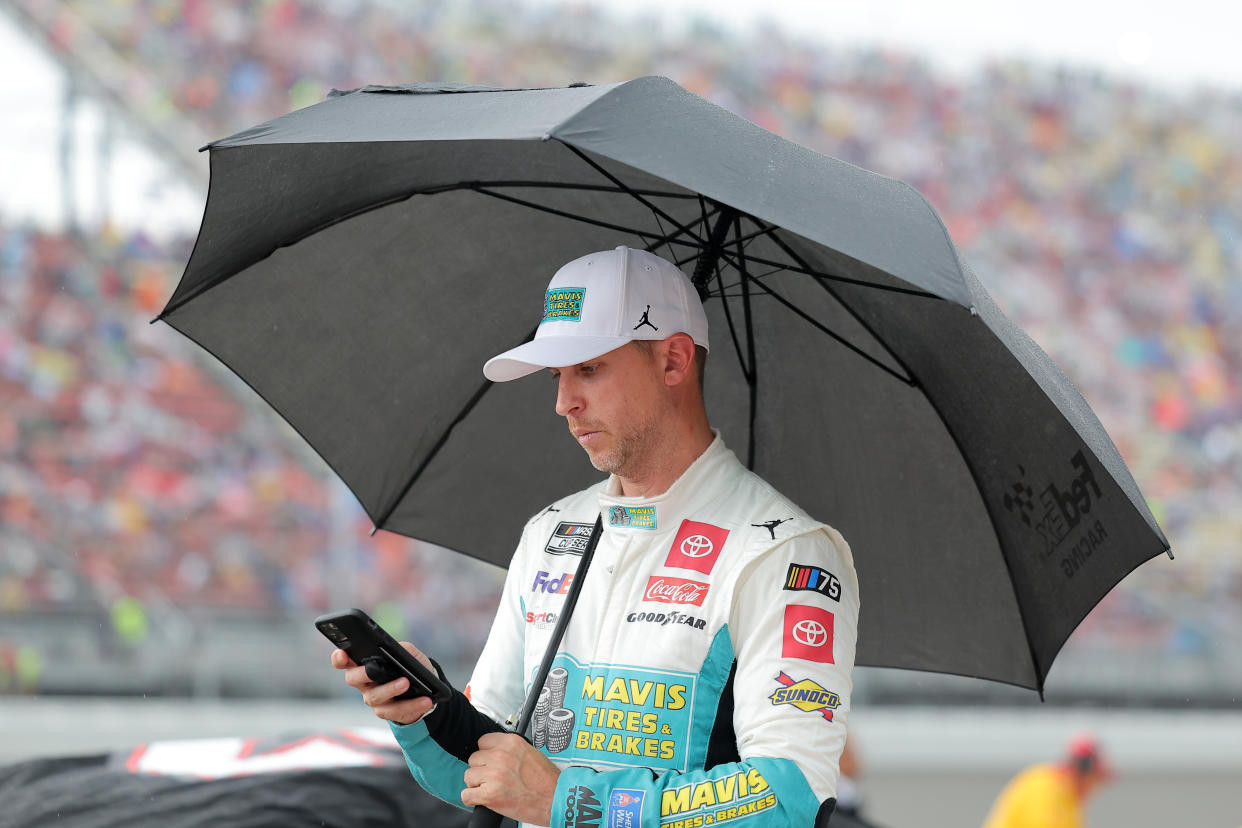 NASCAR Michigan: Rain Delays Race, Hamlin Holds Pole, Playoffs Tight