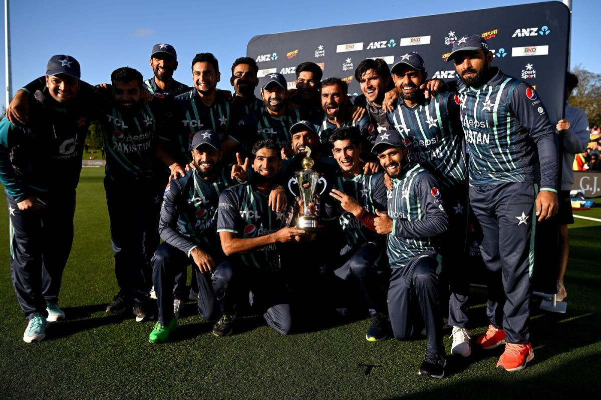 New Zealand Crushes Pakistan by 78 Runs in Thrilling Tri-Nation Series Opener!