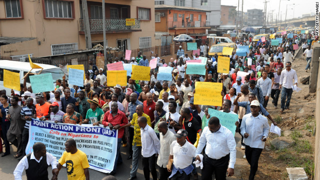 Nigeria Protests: Violence Erupts as Thousands Demand Tinubu Resignation