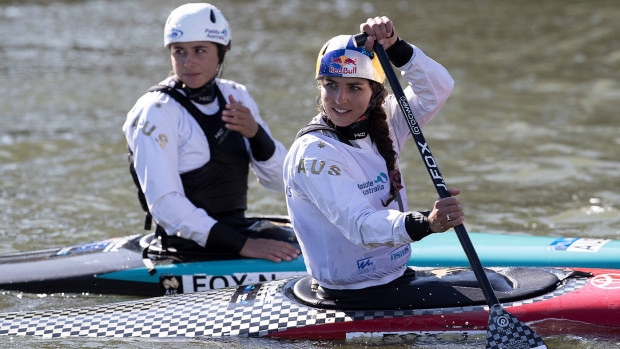 Noemie Fox Wins Gold in Kayak Cross, Steps Out of Sister Jess's Shadow ...