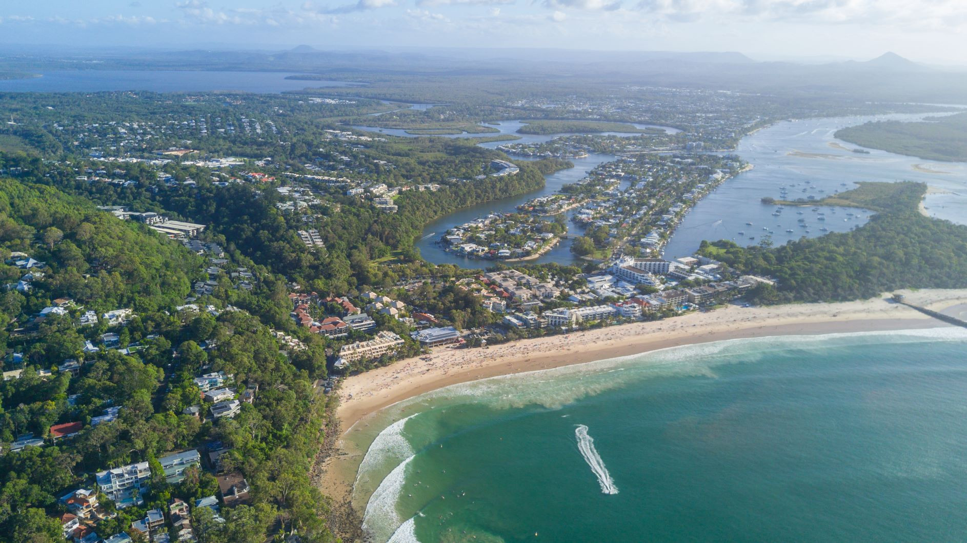 Noosa Locals at War Over Midnight Music: Is This Coastal Town Becoming a 'Nightlife Hub'?