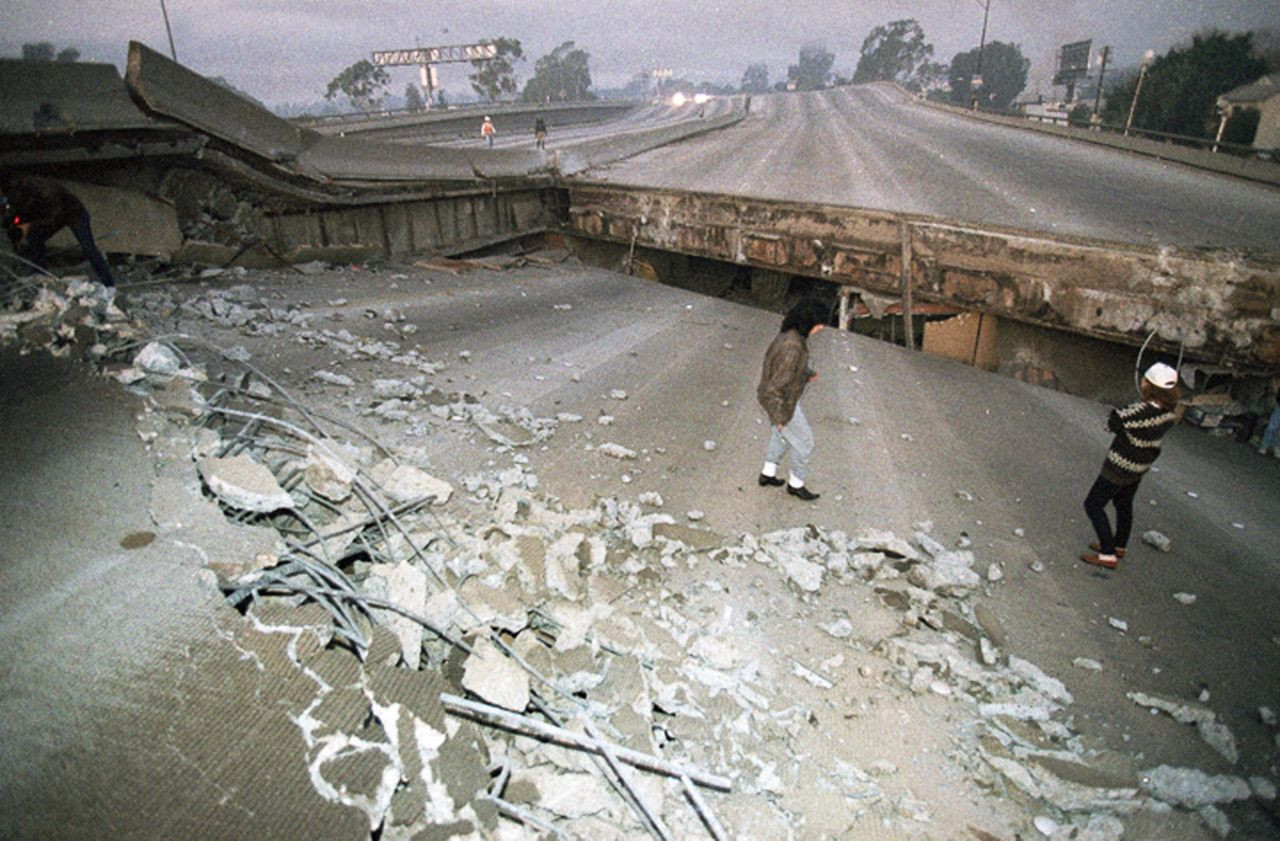 Northridge Earthquake Kids: How a Little League Team Brought Hope to a Shattered City