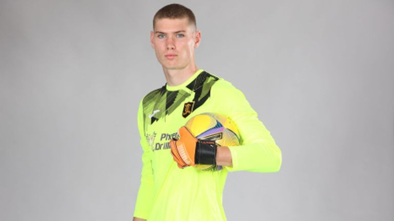 Norwich City Goalkeeper Dan Barden Joins Swindon Town on Loan: A Step Towards Regular Playing Time