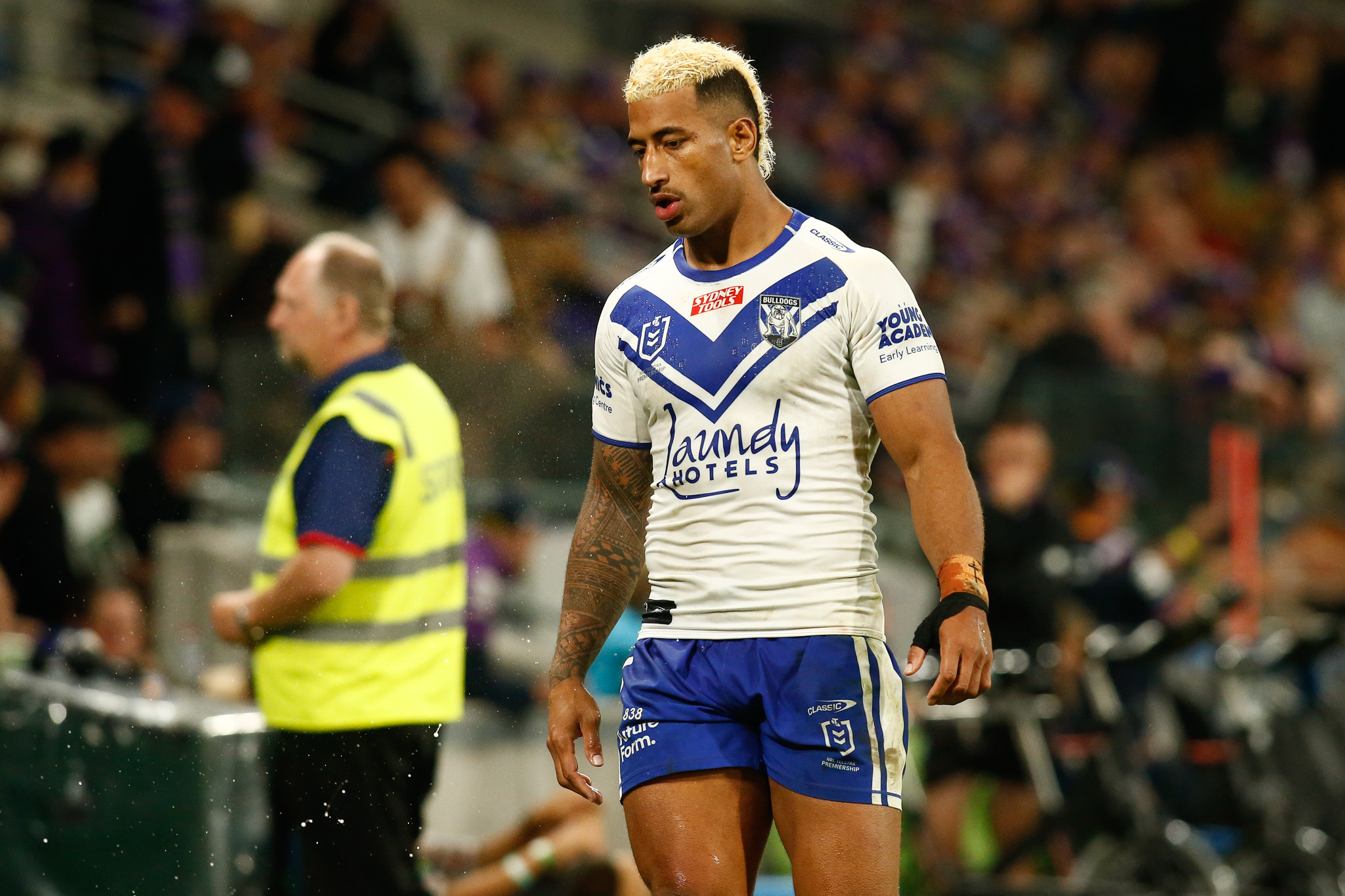 NRL: Bulldogs Storm Past Dragons in a Thrilling Kogarah Clash