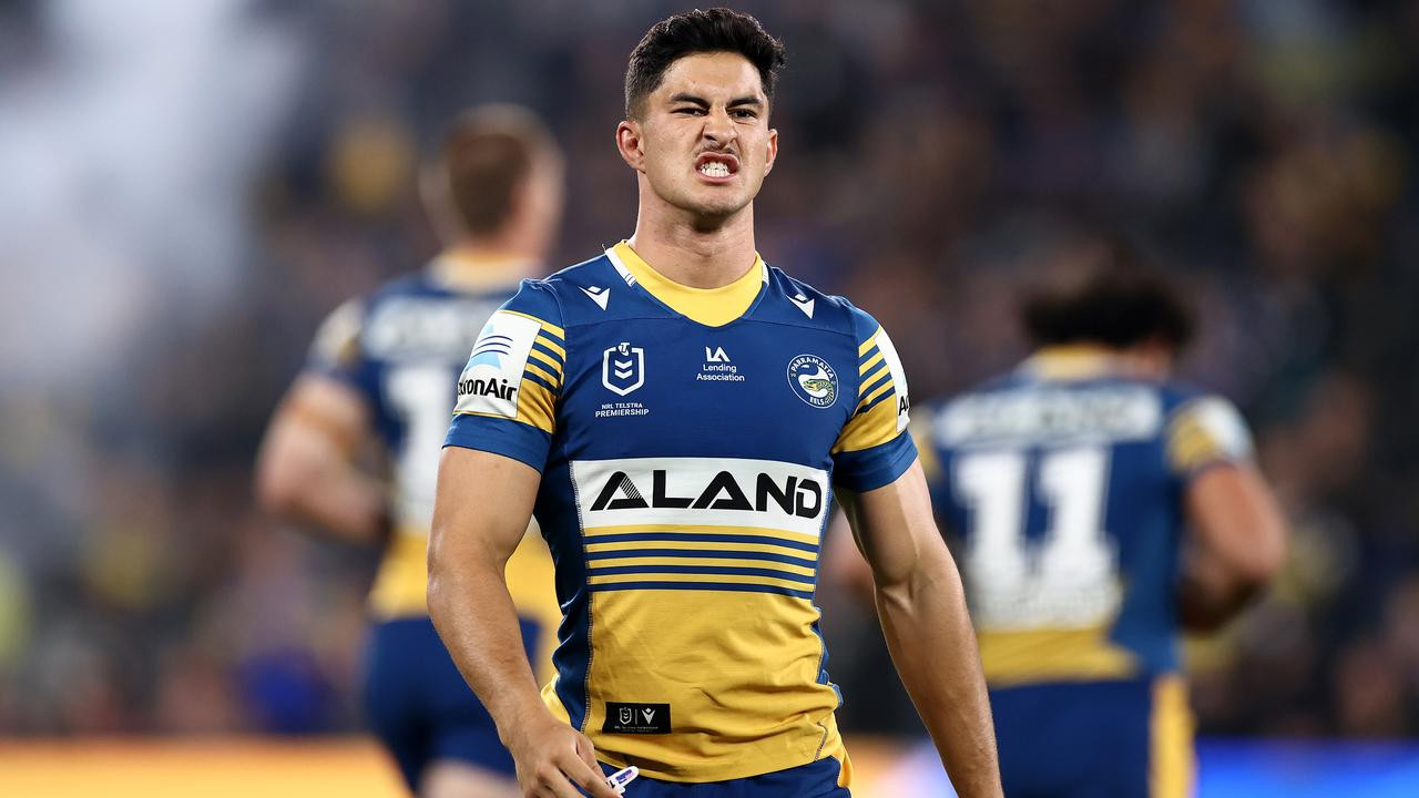 NRL Spoon Bowl: Dylan Brown's ACL Fears Cast Shadow Over Wests Tigers vs Parramatta Eels Clash