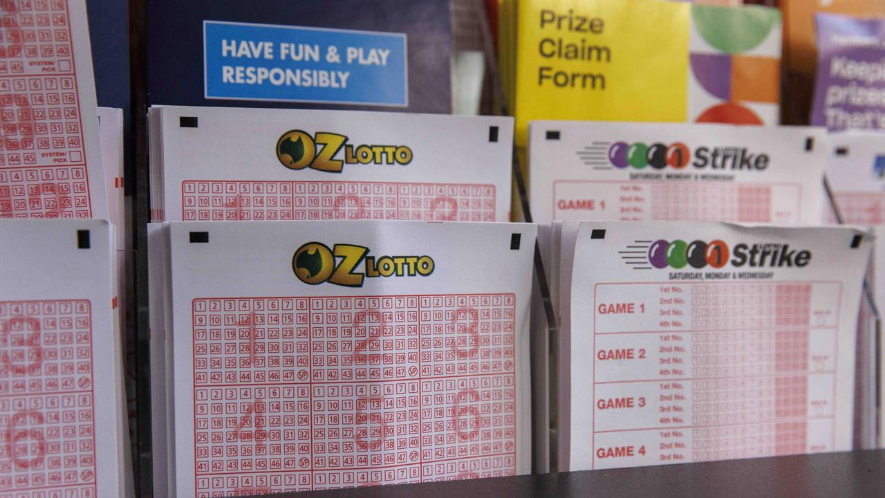 Oz Lotto Jackpot Soars to Record-Breaking Levels; Seven Players Share Div 2 Prize!