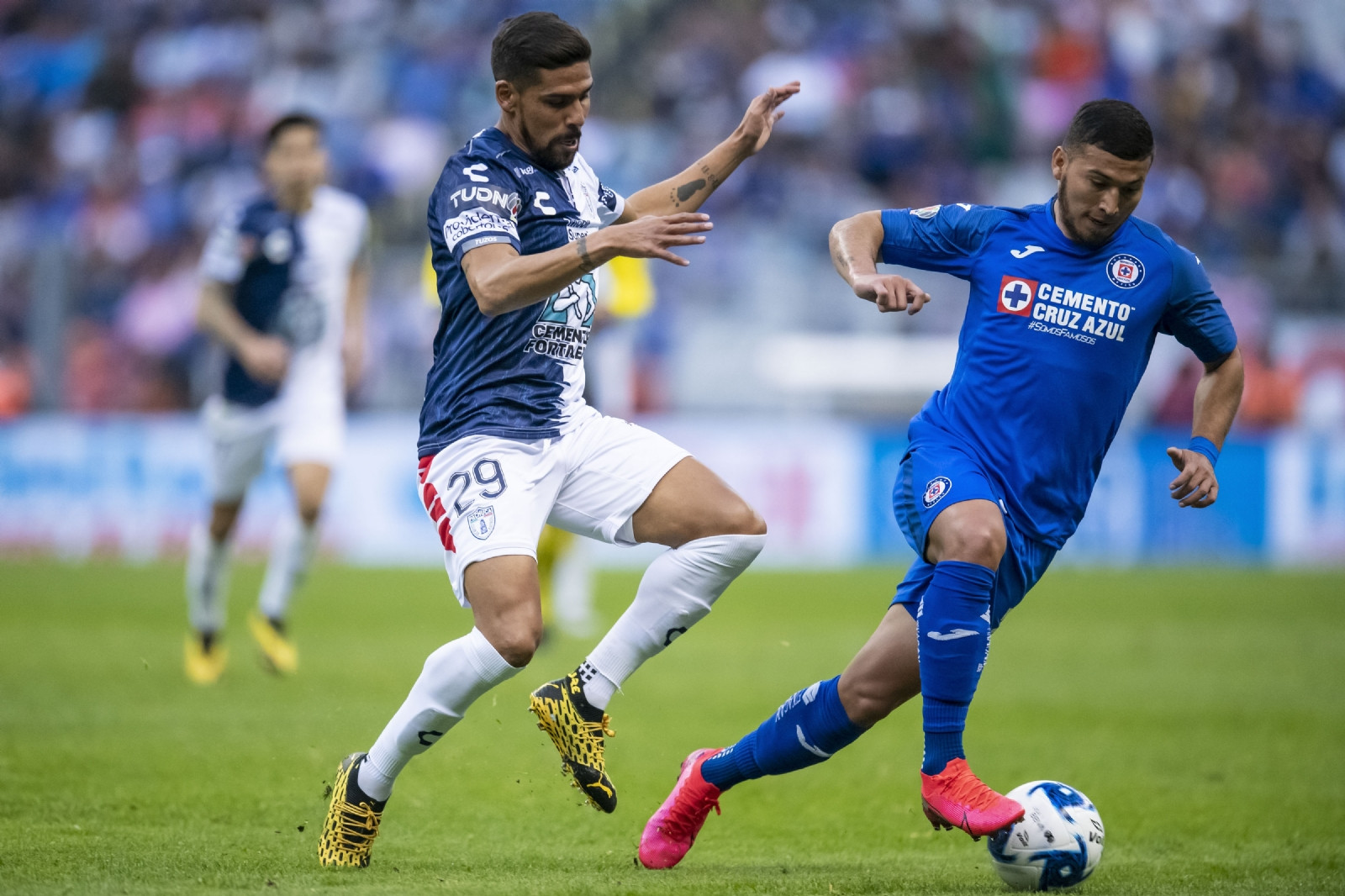 Pachuca vs. Cruz Azul: Liga MX Showdown - Predictions, Betting Odds & How to Watch