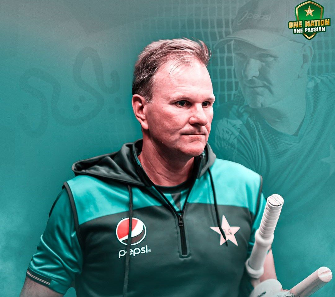 Pakistan Cricket Coach Warns Team: Ruthlessness Needed to Beat England