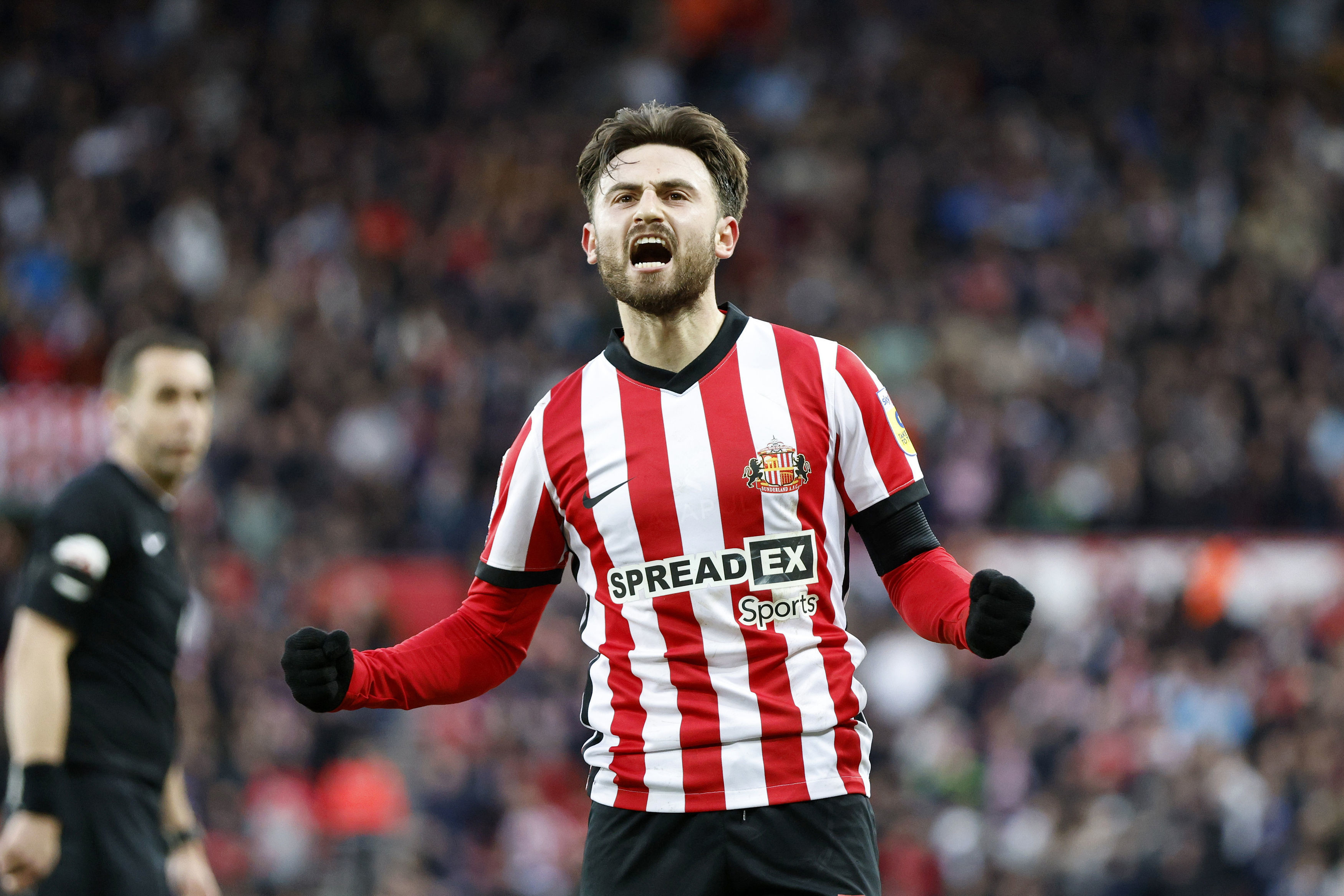 Patrick Roberts Reveals Love for Sunderland, Sets Sights on Promotion