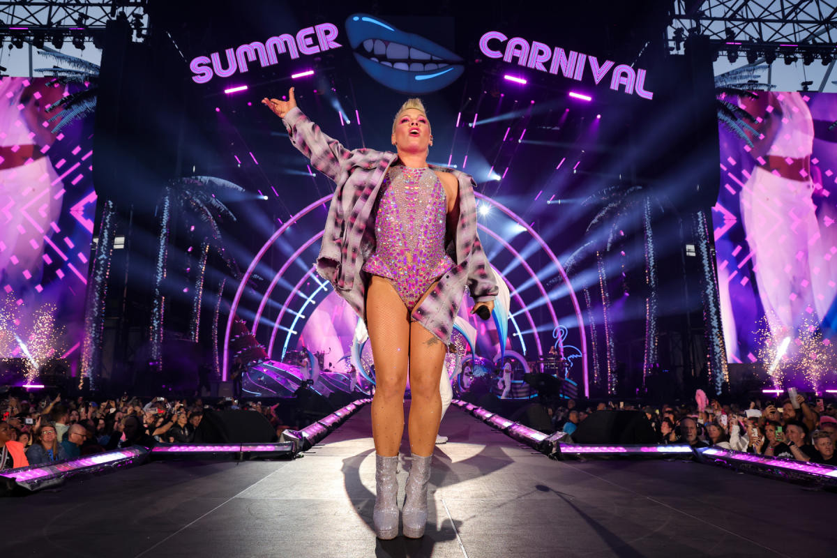 P!nk Brings Her Summer Carnival to Edmonton: A Show You Can't Miss!