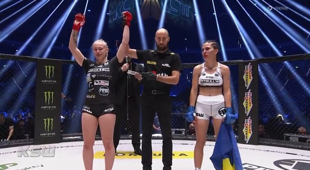 Polish Flyweight Wiktoria Czyzewska Delivers Brutal Head Kick Knockout at KSW 97