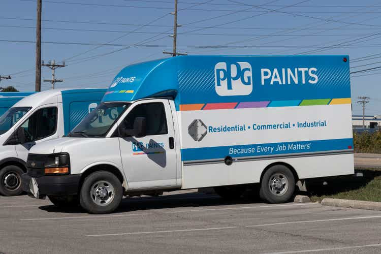 PPG Industries (NYSE: PPG) Stock: Is It a Buy Now? Here's What Top Analysts Are Saying