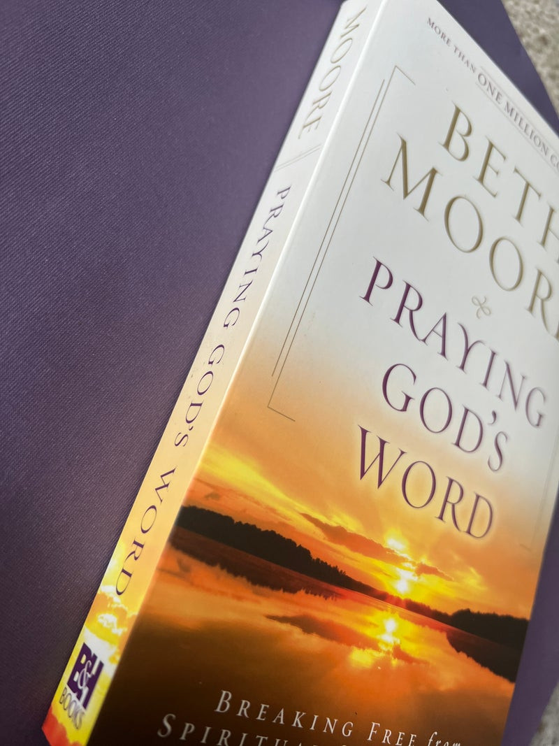 Praying for God's Answers: A Powerful Psalm 123 Meditation for Finding His Will