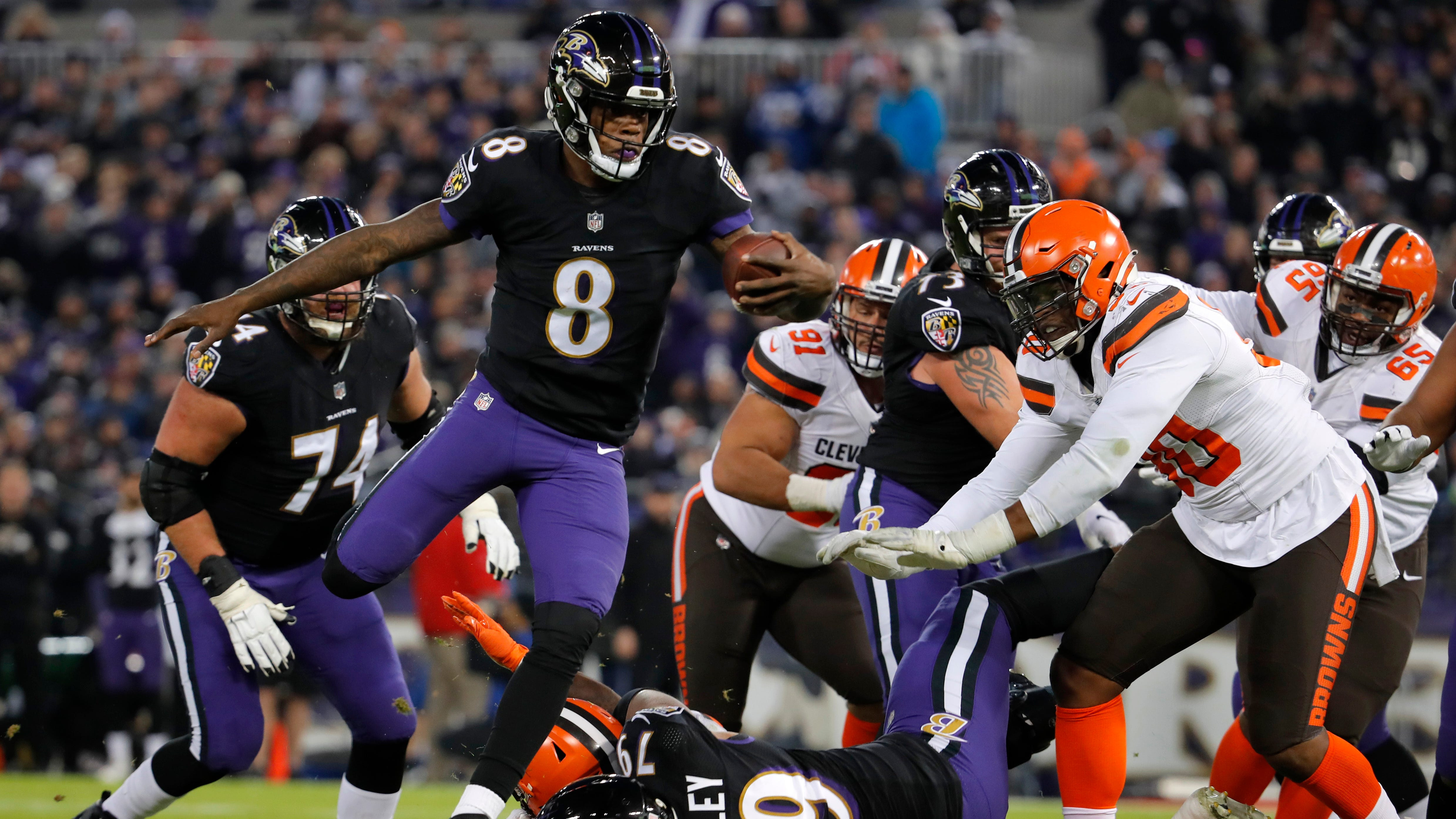 Ravens Clinch AFC North Title in Dominant 35-10 Victory Over Browns; Jackson's Historic Season Continues