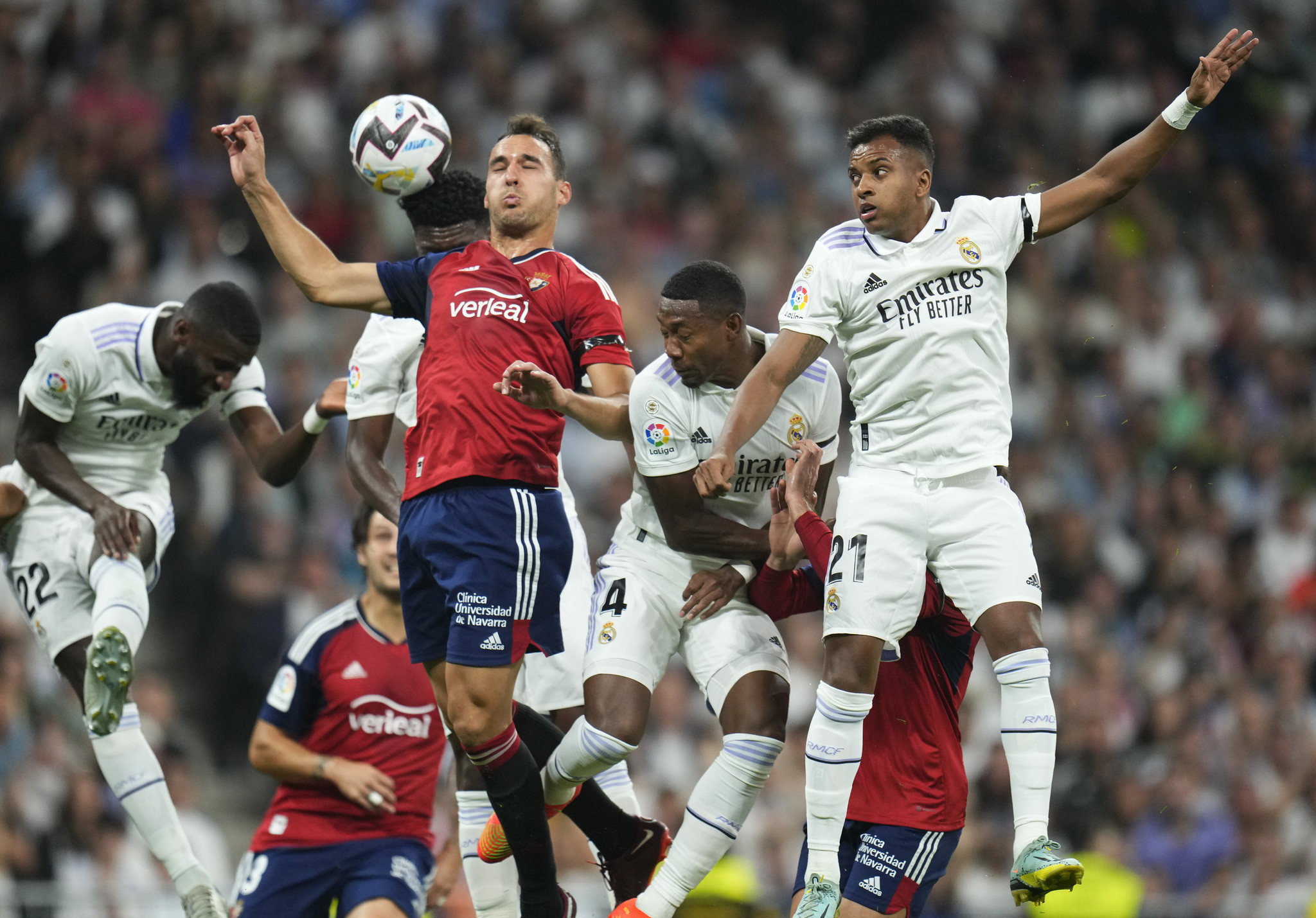 Real Madrid's Shock 1-1 Draw Against Osasuna: Bellingham Red Card Steals the Show!