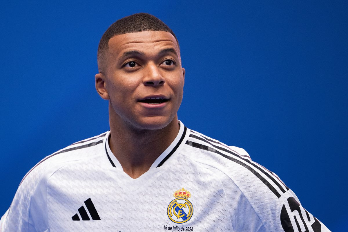 Real Madrid's SHOCK Starting XI: Mbappe Returns in Intercontinental Cup Final!