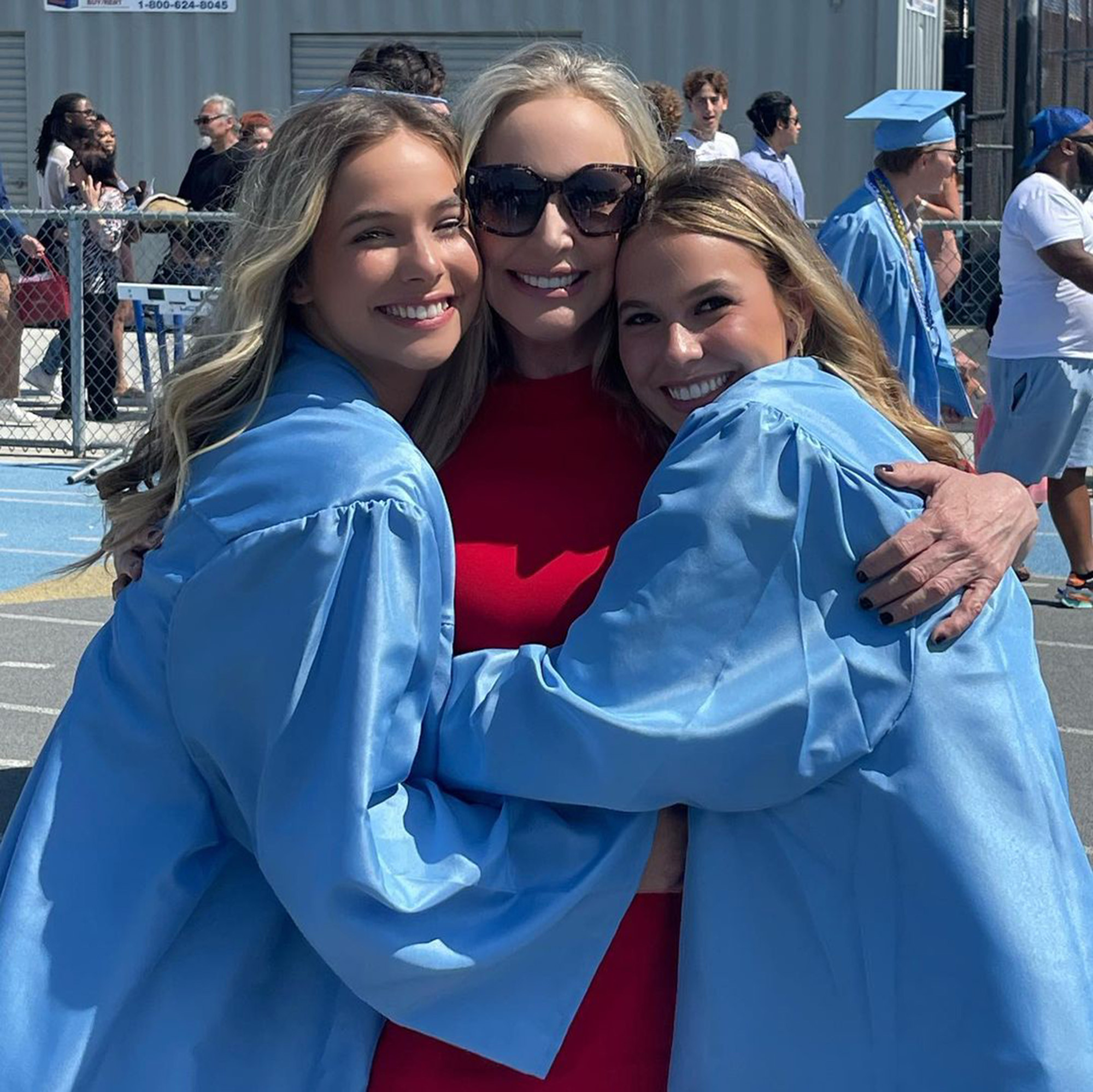 RHOC Star Shannon Beador's heartwarming Holiday Reunion with Daughters After NYC Adventures!