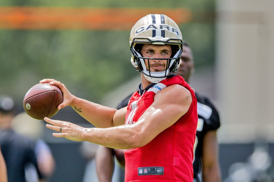 Saints' Carr Lights Up Panthers: 59-Yard TD Pass to Shaheed Opens 2024 Season with a Bang