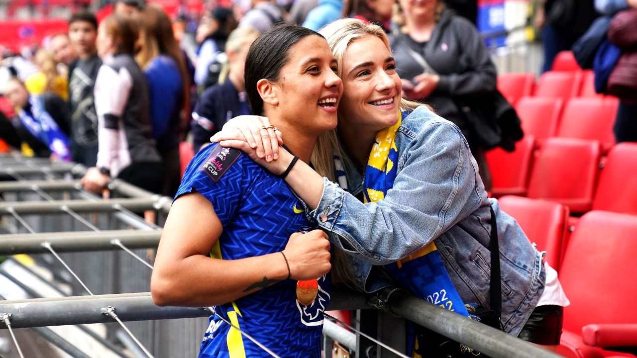 Sam Kerr & Kristie Mewis Announce Pregnancy: A Heartwarming Reveal!