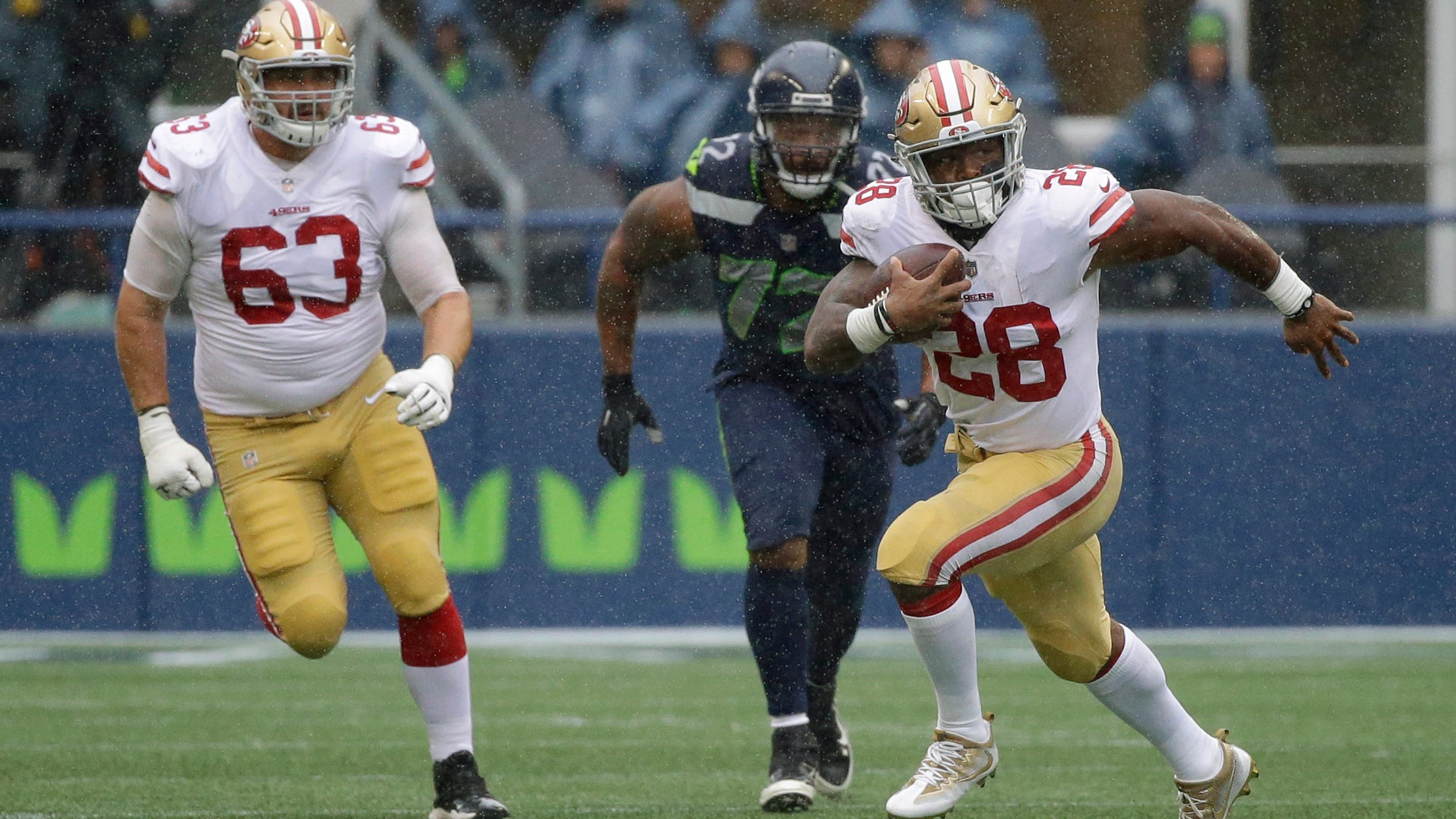 Seahawks' Defense Struggles as 49ers Take Control in TNF Showdown