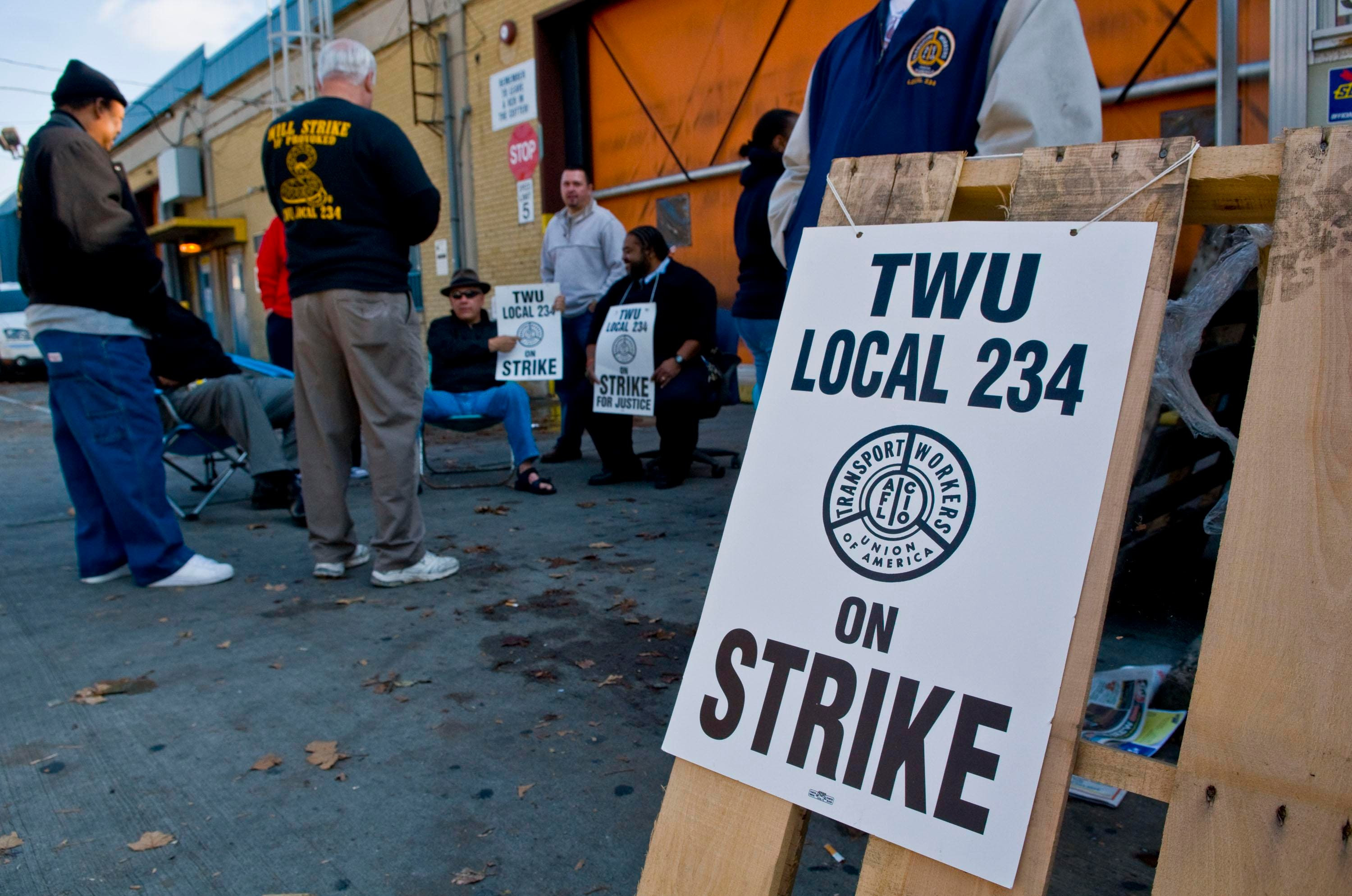 SEPTA Strike Looms: 5,300 Workers Threaten to Walk Off the Job, Disrupting Philadelphia's Transit System