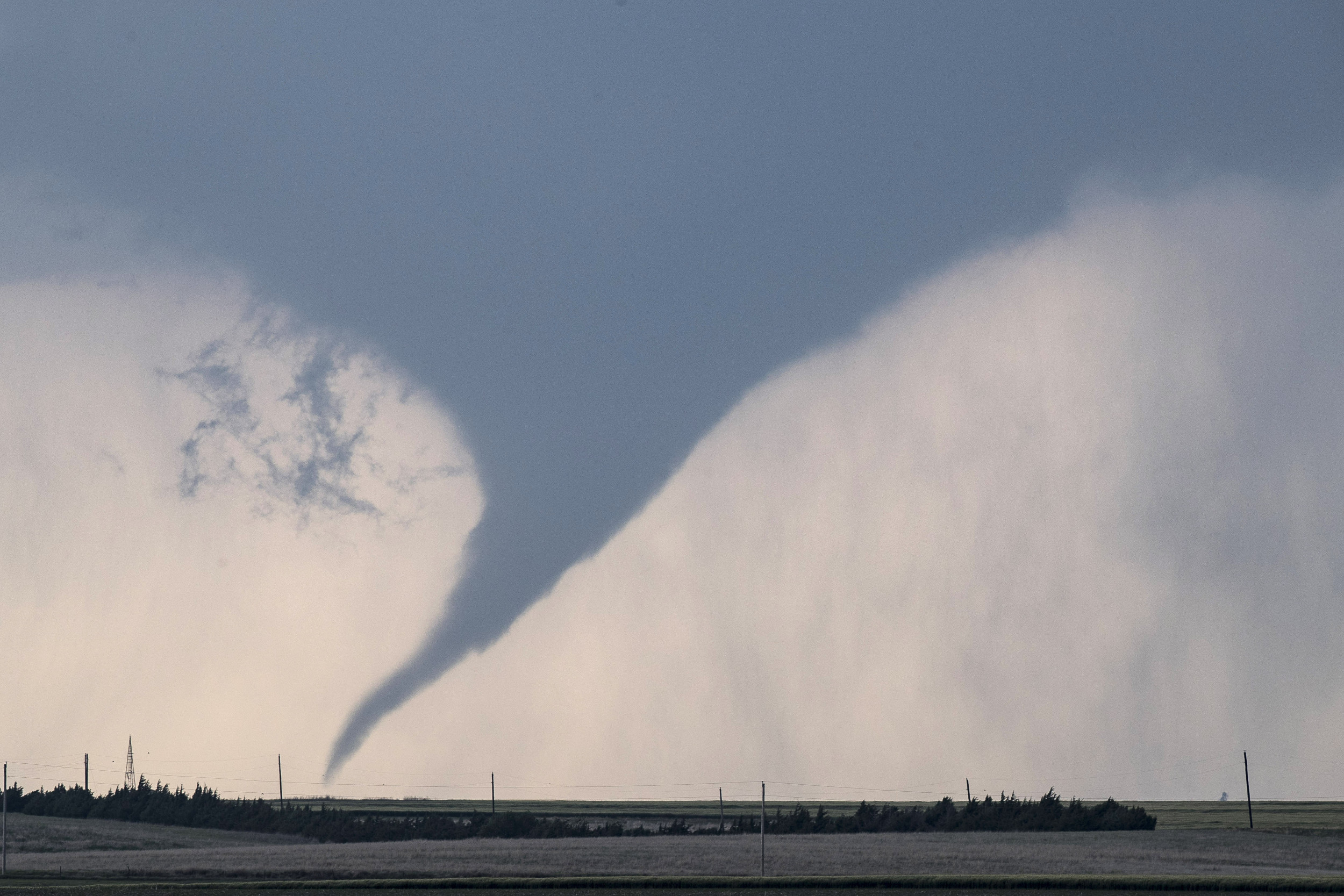 Severe Storms Threaten Large Portion of Eastern U.S.: Tornado Risk High in Pennsylvania, New Jersey, Delaware, and Maryland