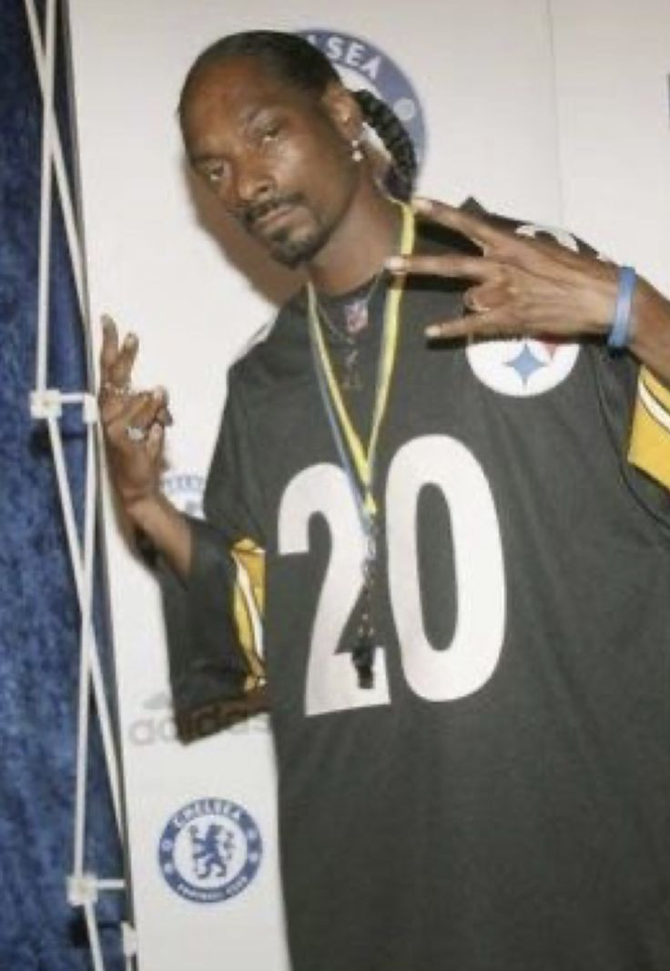 Snoop Dogg's Love for the Steelers: From Childhood to Pre-Game Towel Twirling