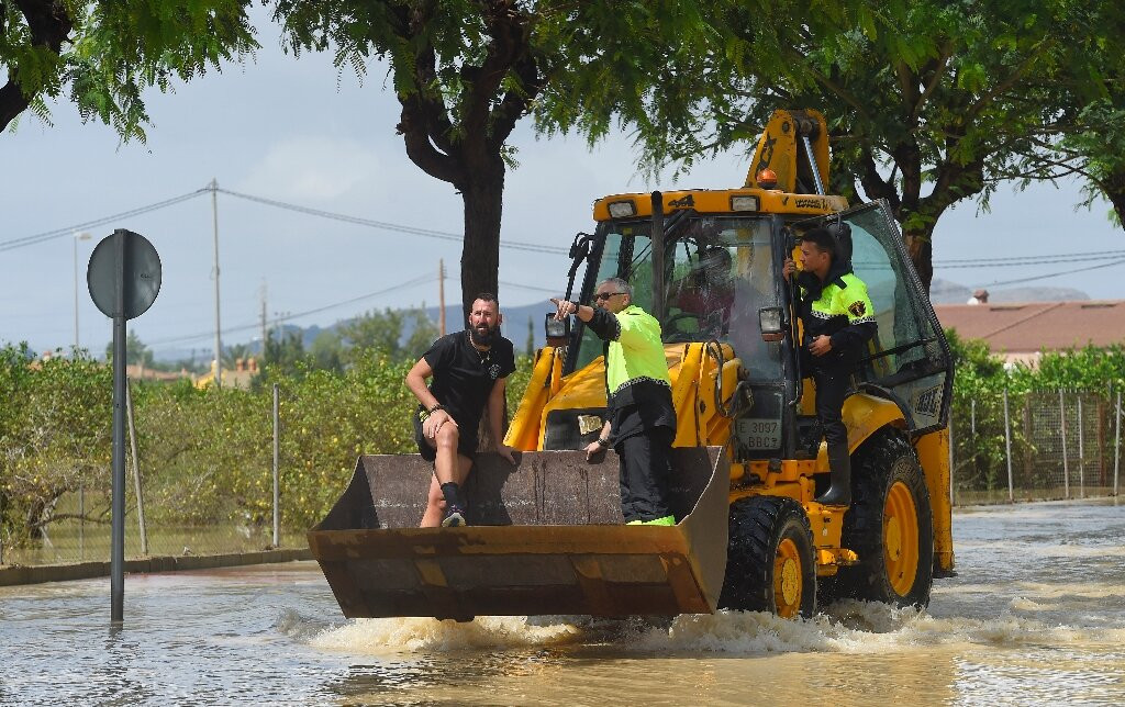 Spain Floods: Death Toll Rises as Rescue Workers Search for Dozens Still Missing