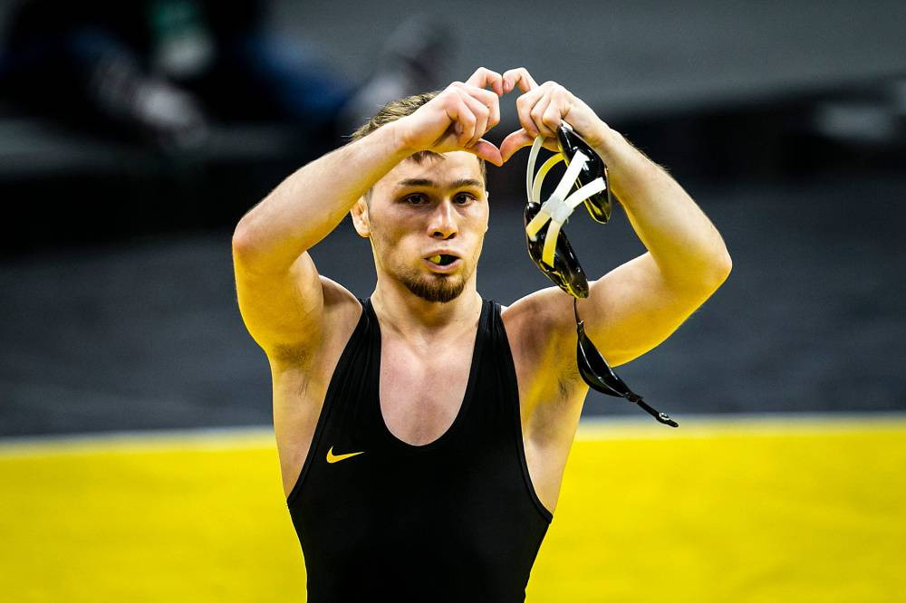 Spencer Lee Eyes Olympic Gold: Iowa Wrestler Dominates to Reach Men's Freestyle 57 kg Final