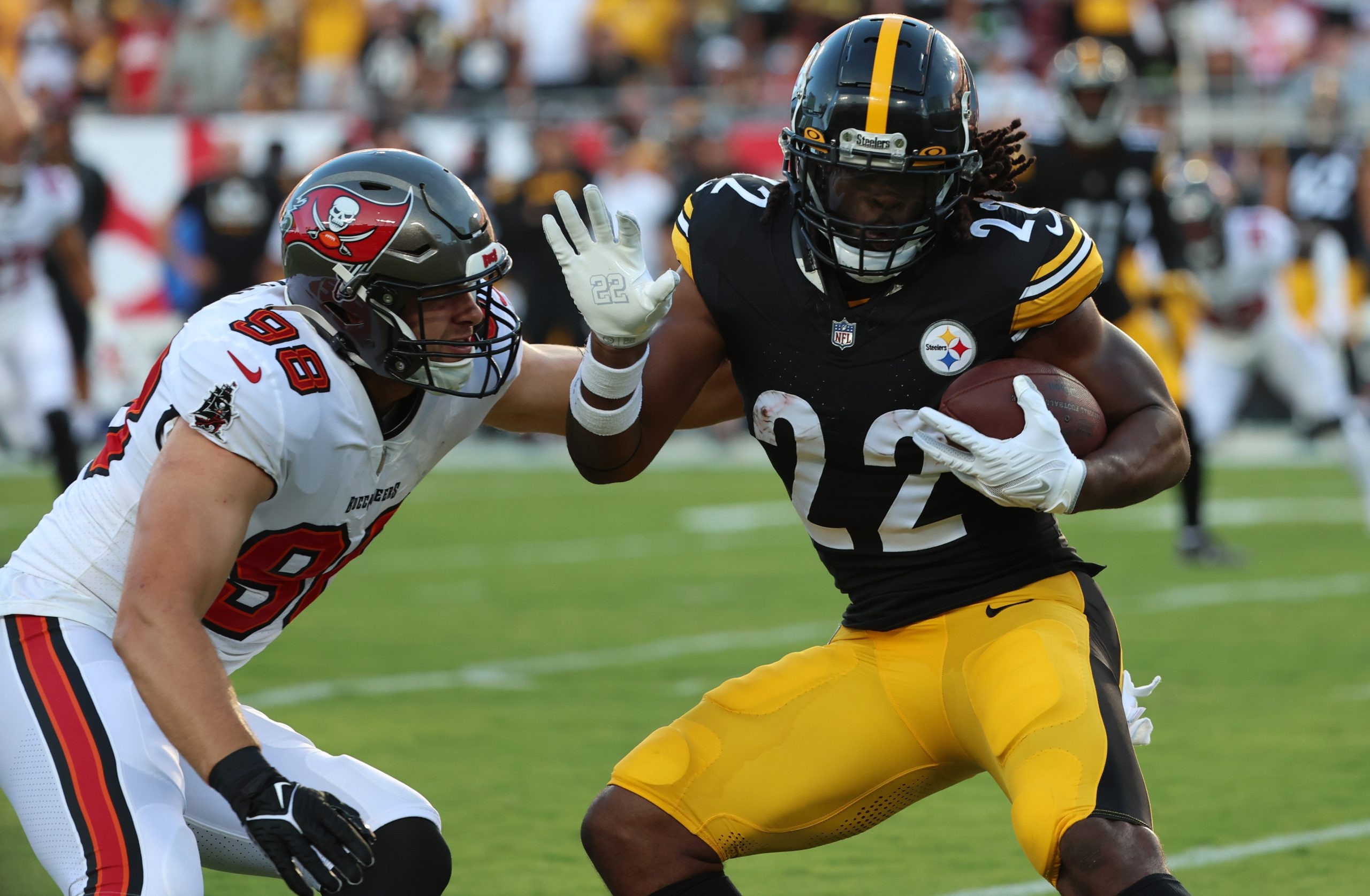 Steelers' Preseason Opener a Disaster: Mistakes Plague Offense in Loss to Texans