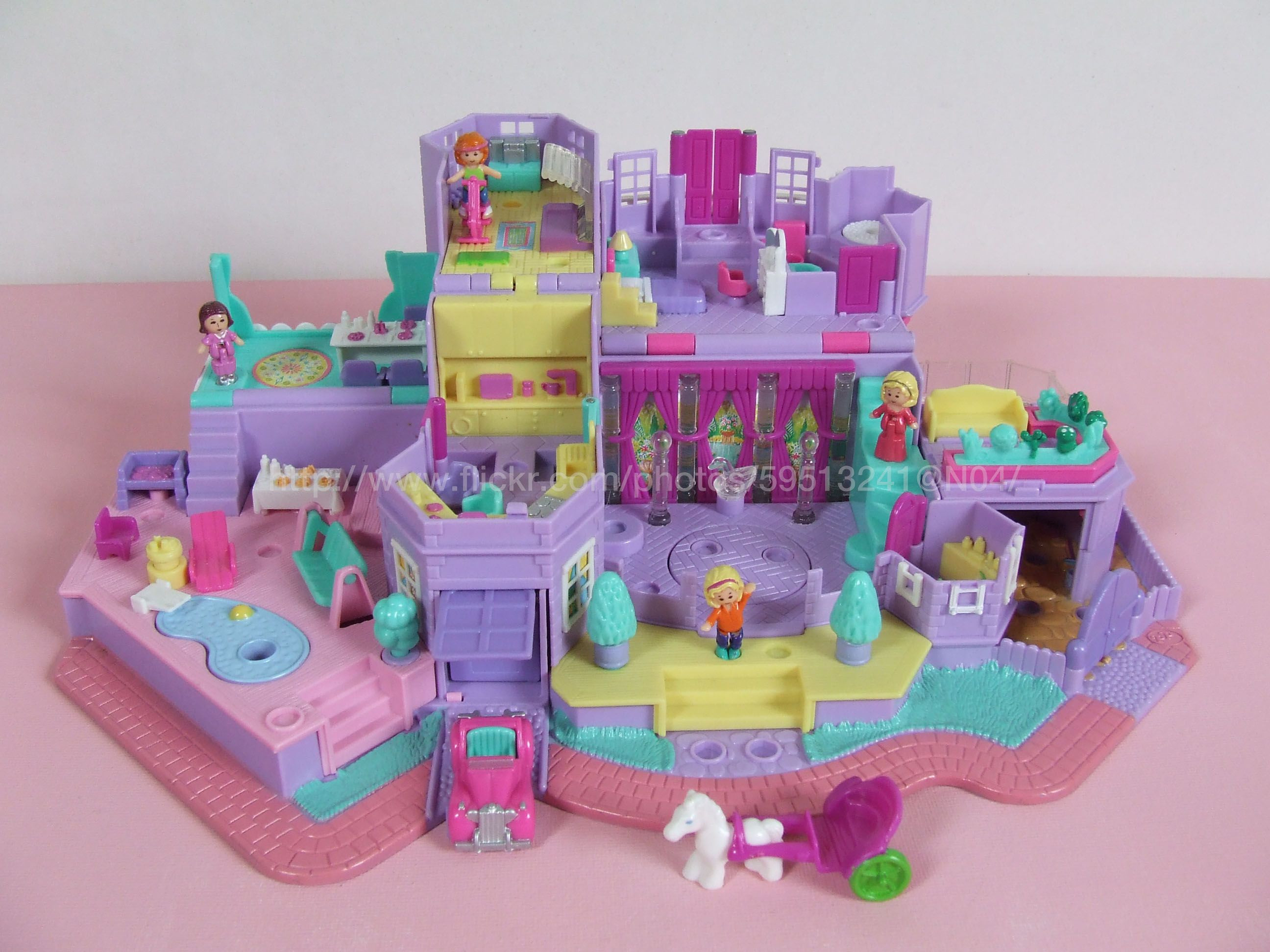 Step Inside a Life-Sized Polly Pocket House: Airbnb's Latest Icon Experience