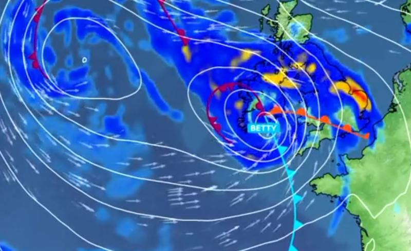 Storm Lilian to Batter Ireland with Heavy Rain and Gale-Force Winds: Met Éireann Issues Warnings