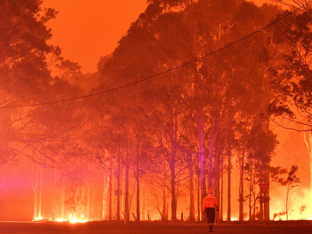 Sydney Bushfire Downgraded, But Residents Still On Edge